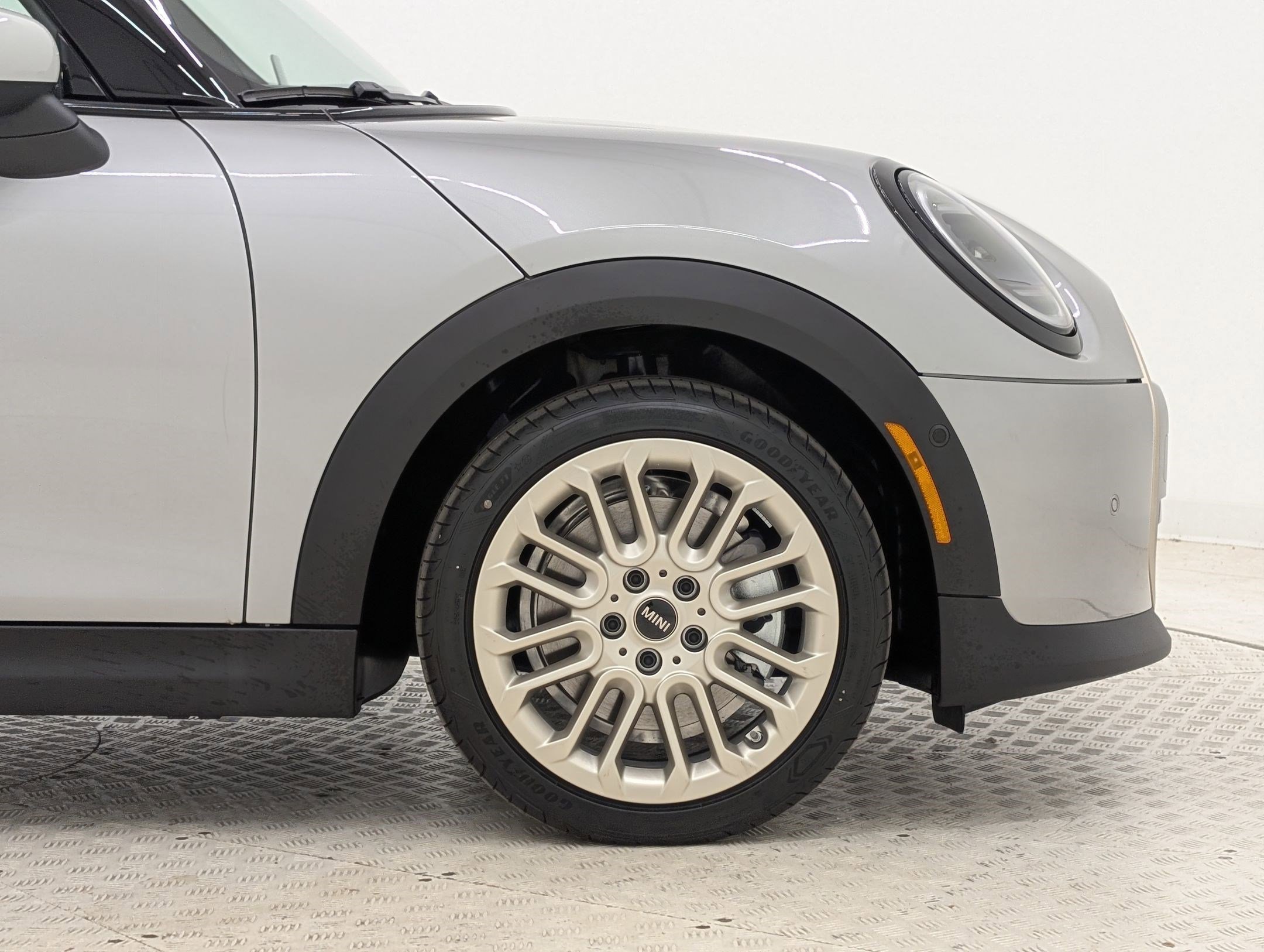 New 2026 MINI Cooper S image 12