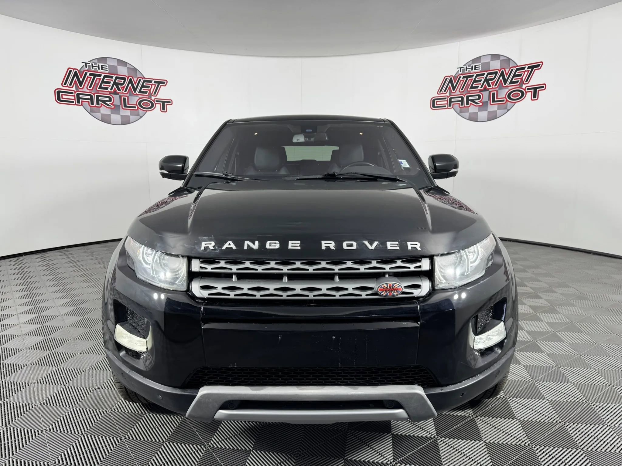 Used 2013 Land Rover Range Rover Evoque Pure Premium w/ Pure Premium Pkg image 2