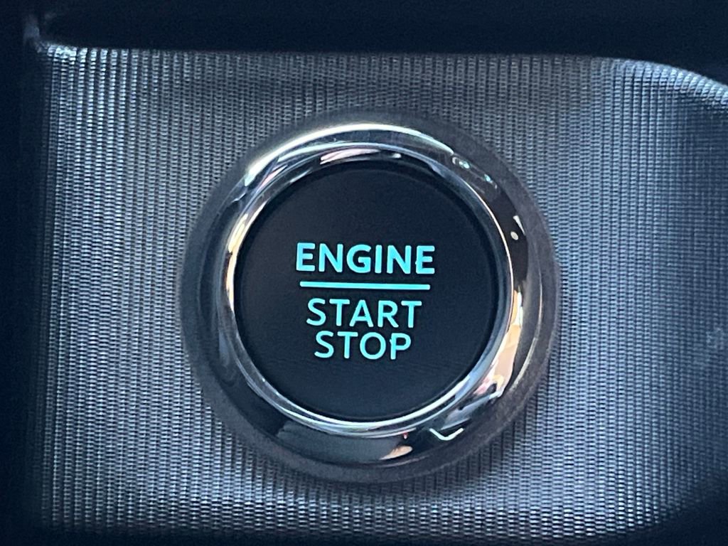 Used 2024 Ford F350 Platinum image 11