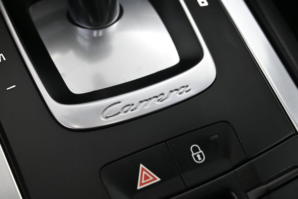 Used 2015 Porsche 911 Carrera 4S AWD/4WD image 17