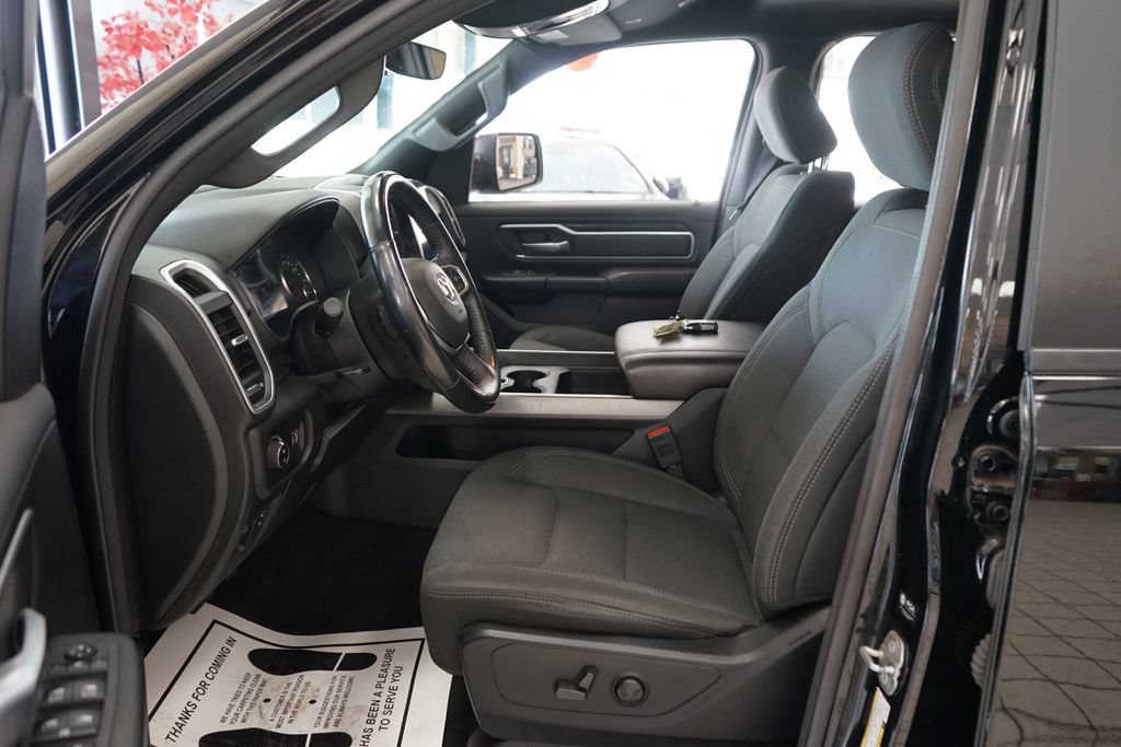 Used 2022 RAM 1500 Big Horn AWD/4WD image 24