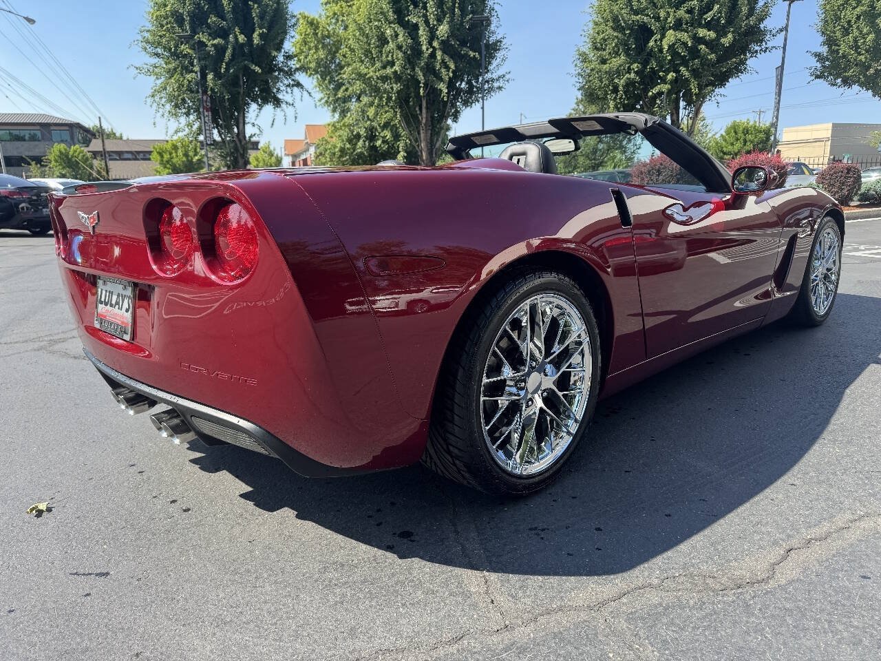 Used 2005 Chevrolet Corvette Convertible w/ Preferred Equipment Group RWD image 8