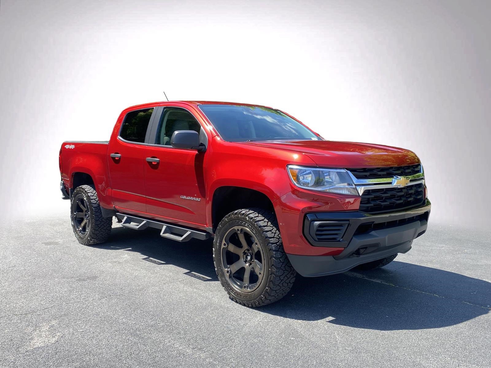 Used 2021 Chevrolet Colorado W/T w/ WT Convenience Package AWD/4WD image 2