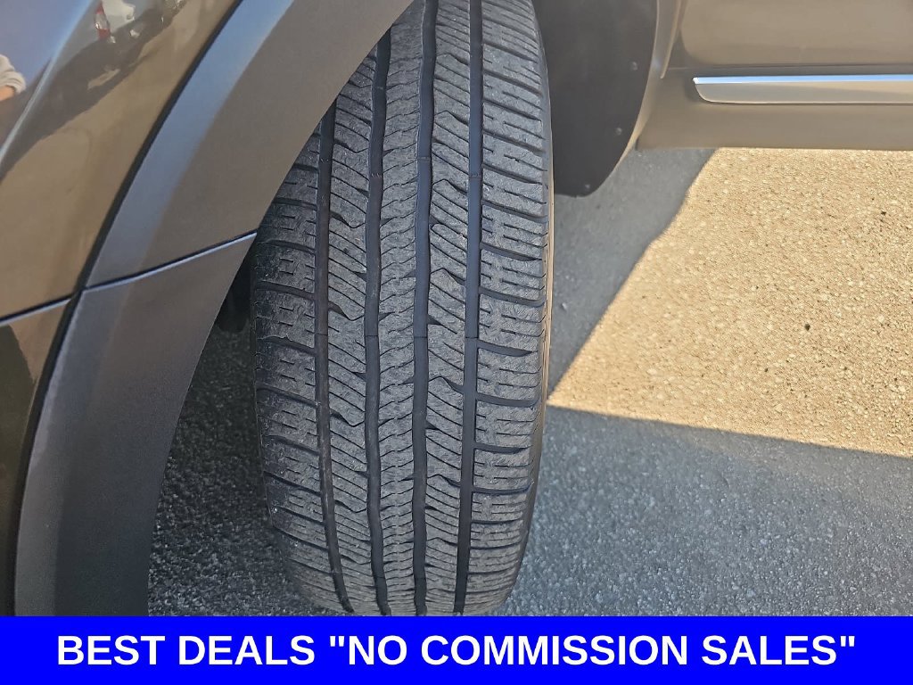Used 2020 Kia Telluride S w/ S 8 Passenger Seating Package AWD/4WD image 35