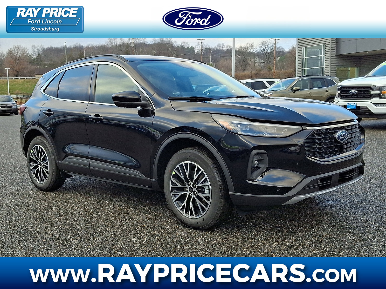 New 2026 Ford Escape SE w/ PHEV Premium Package