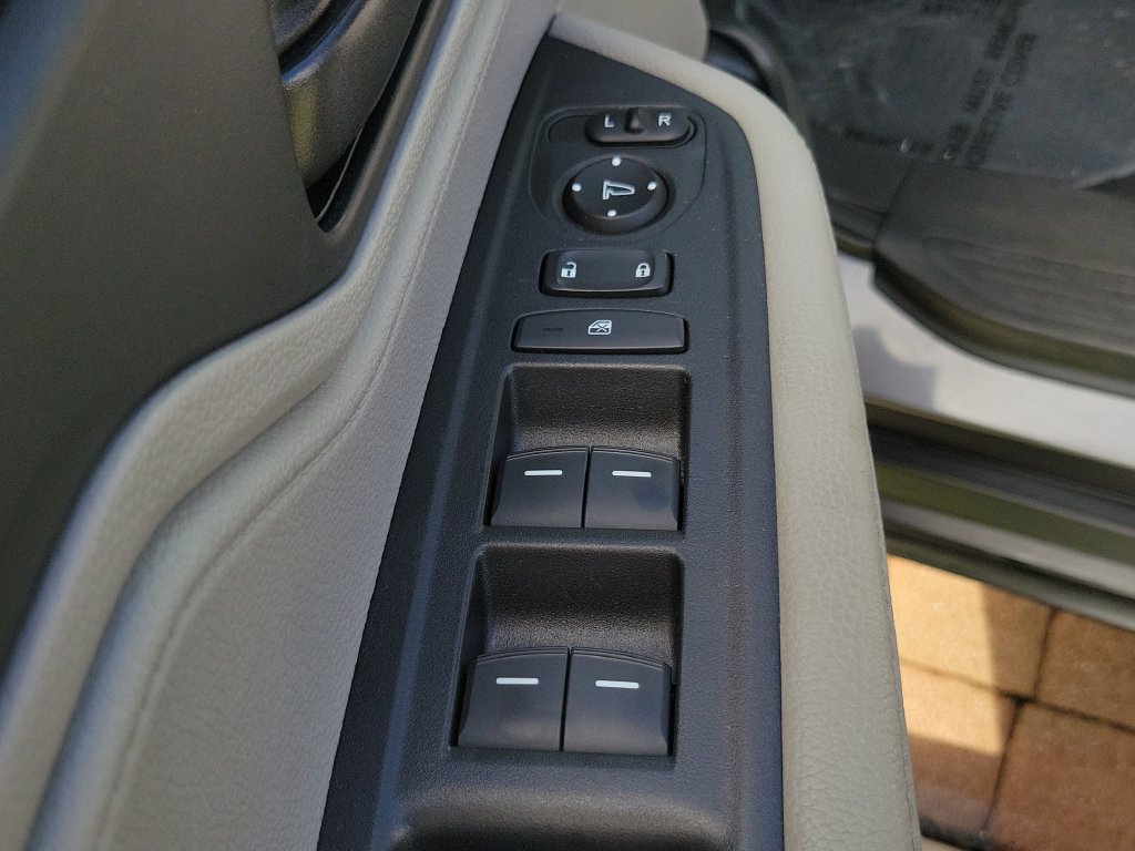 Used 2018 Honda Odyssey EX image 18
