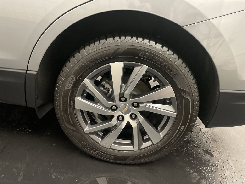 Used 2024 Chevrolet Equinox Premier AWD/4WD image 25