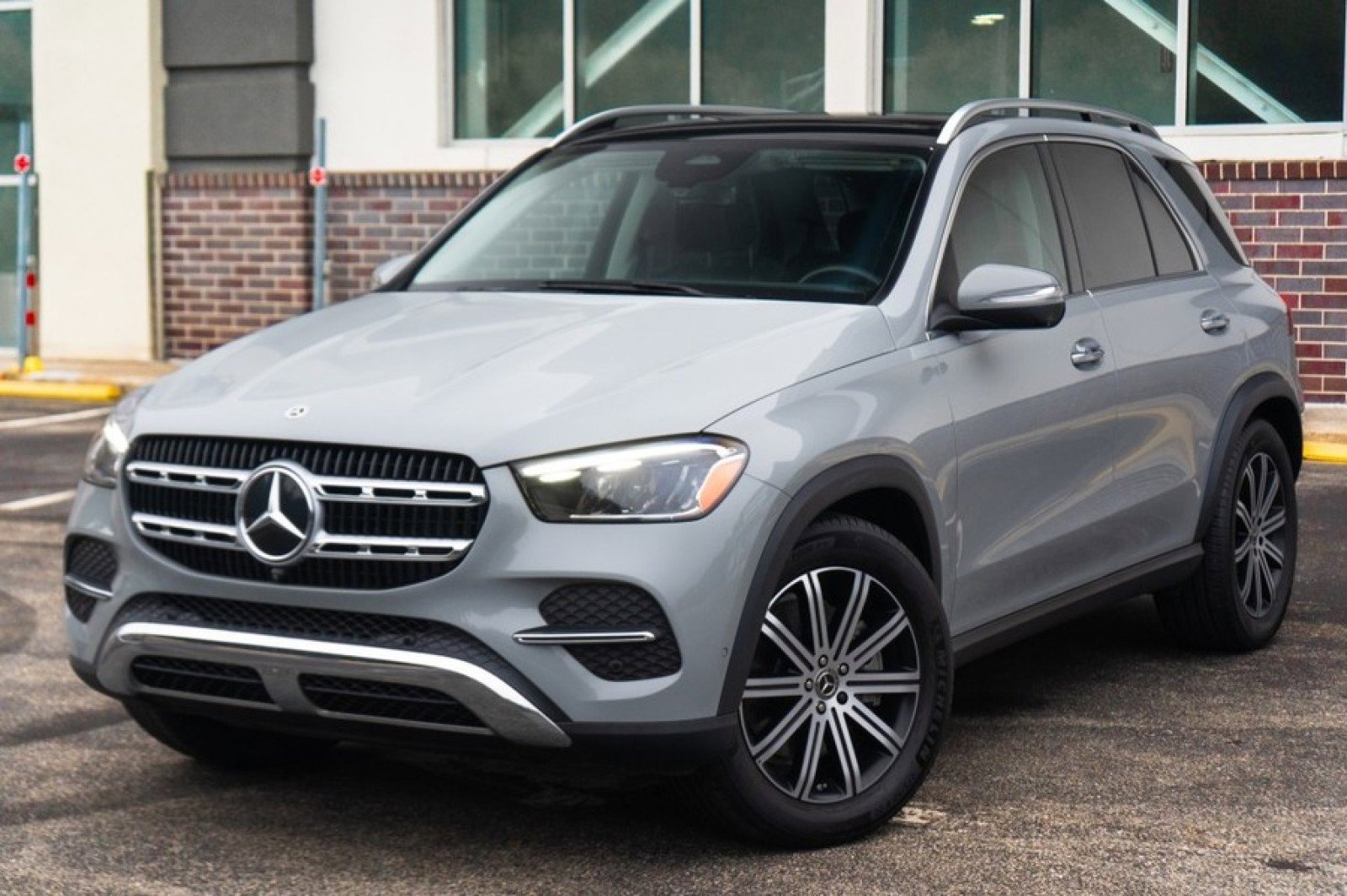 Used 2024 Mercedes-Benz GLE 450 4MATIC w/ Winter Package