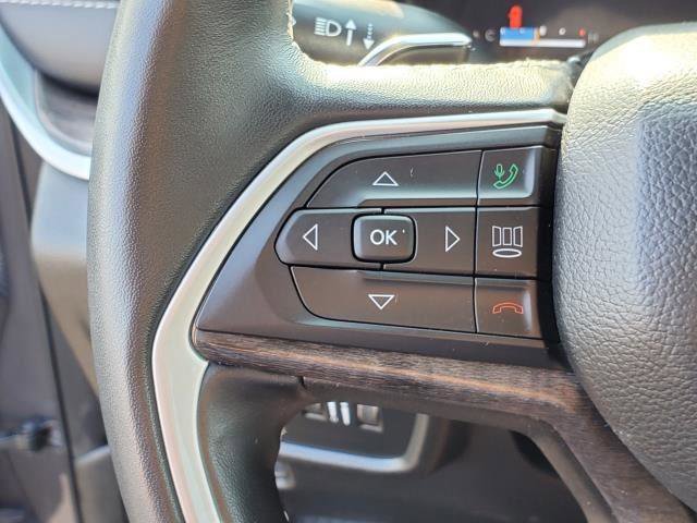 Used 2022 Jeep Grand Cherokee Limited image 12