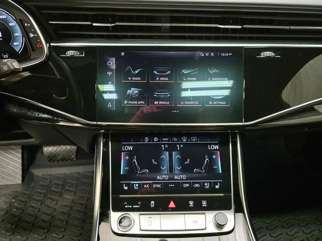 Used 2021 Audi Q7 3.0T Prestige w/ Prestige Package AWD/4WD image 20