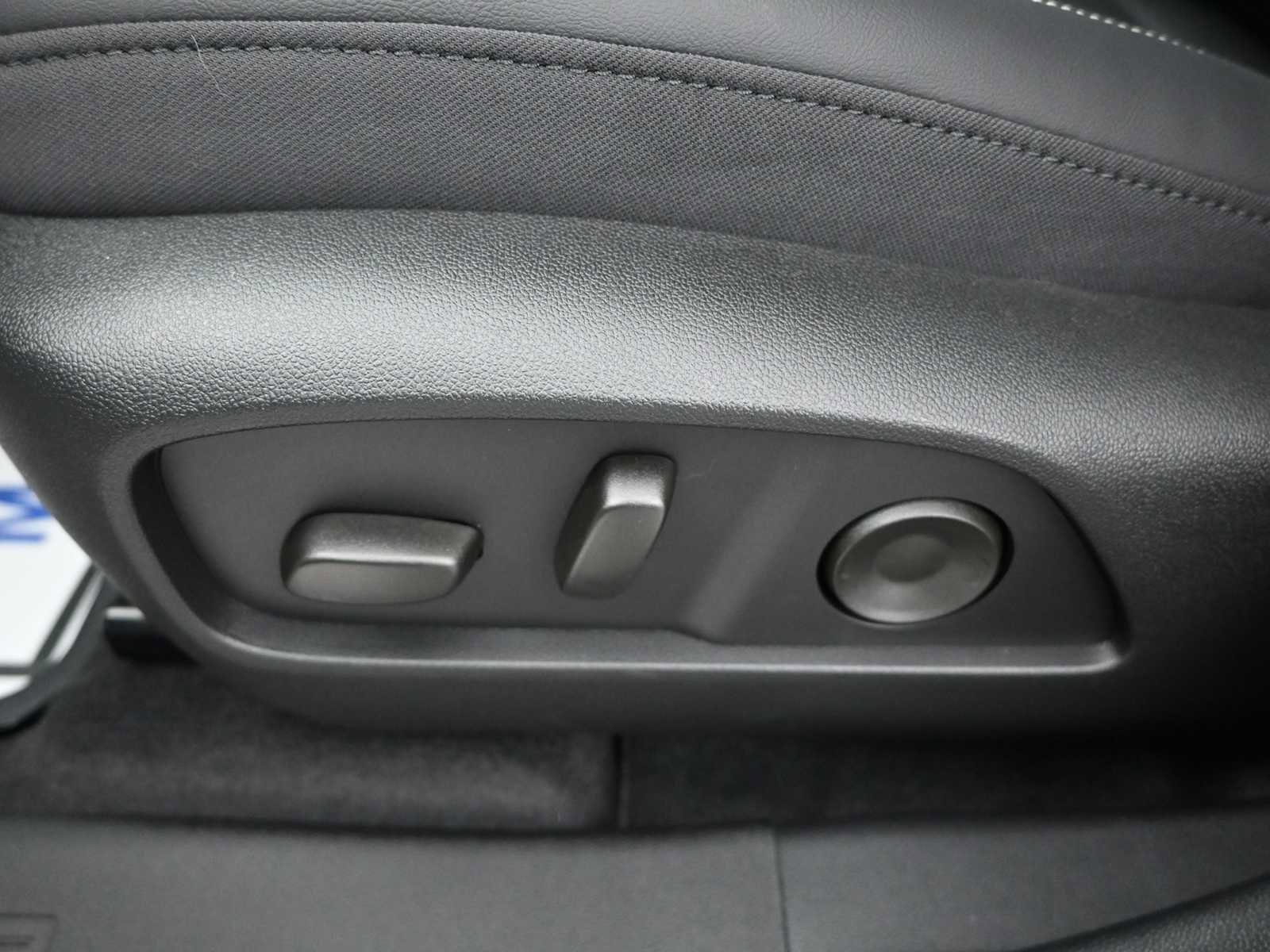 New 2026 GMC Terrain Elevation w/ Elevation Premium Package image 22