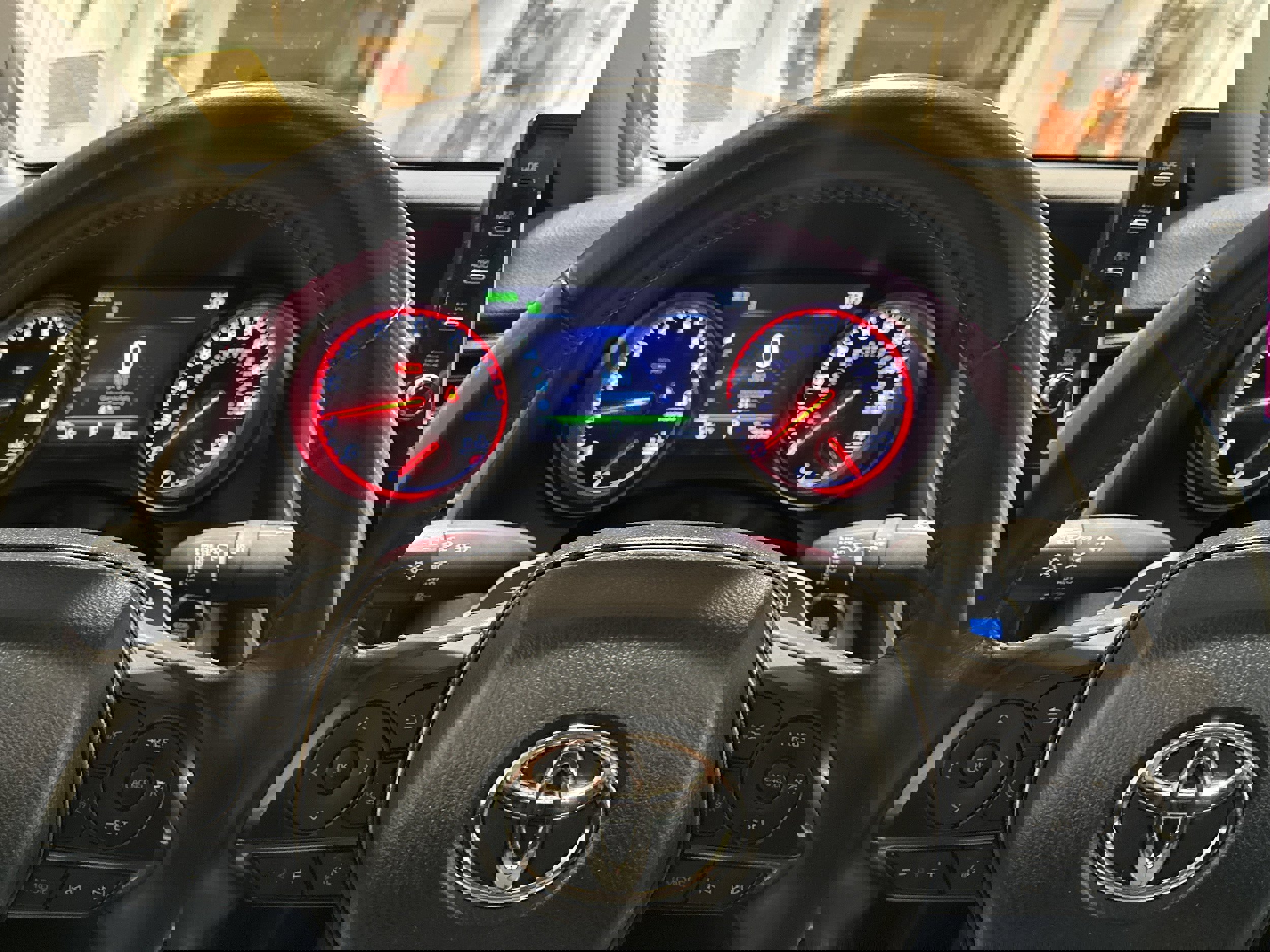 Used 2024 Toyota Camry XSE w/ Navigation Package image 14