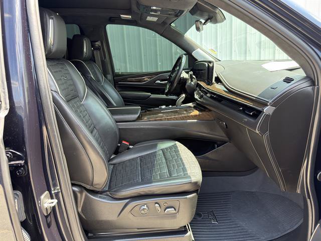Used 2024 Cadillac Escalade Sport Platinum AWD/4WD image 22