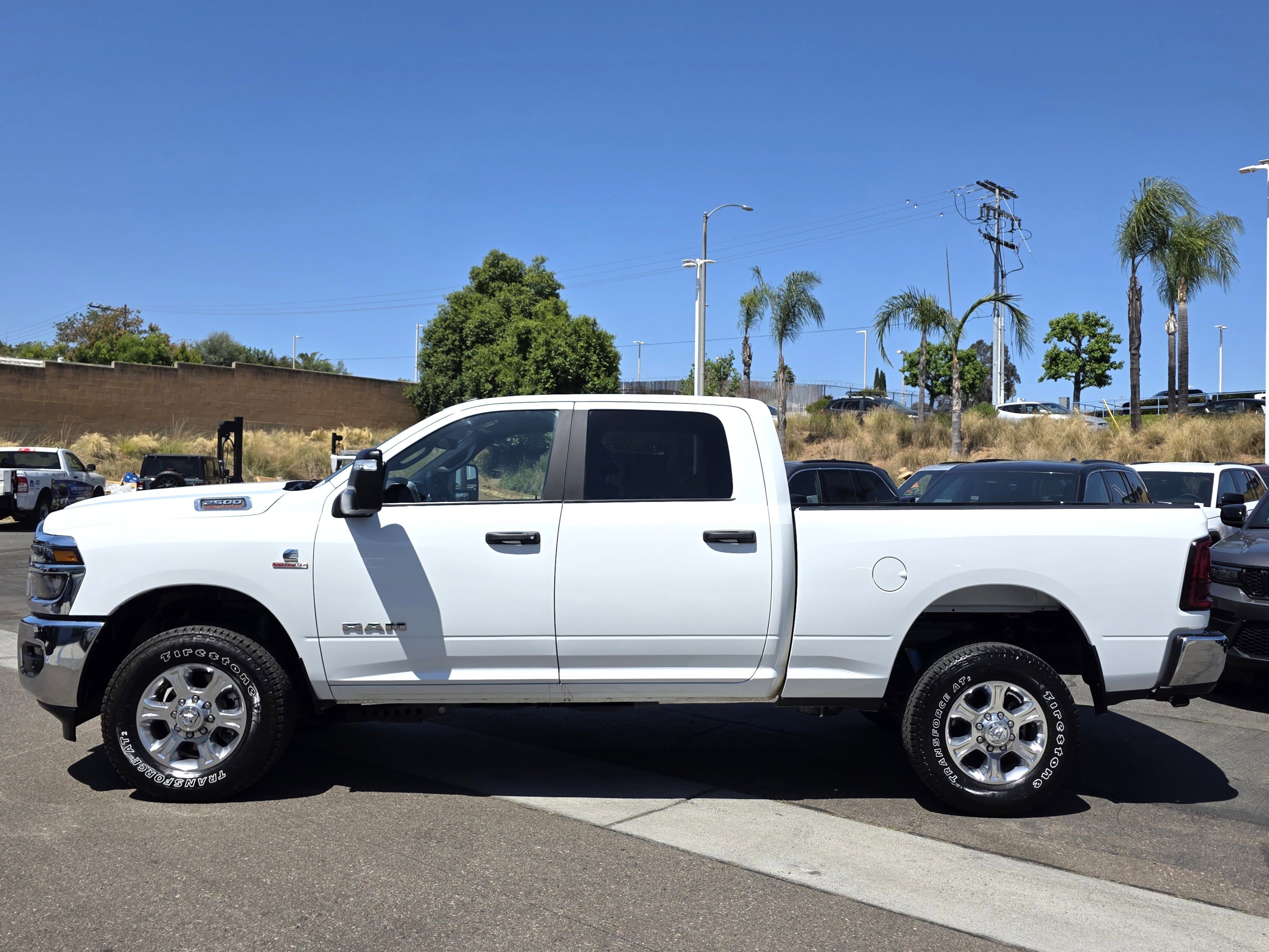 Certified 2025 RAM 2500 Big Horn AWD/4WD image 2