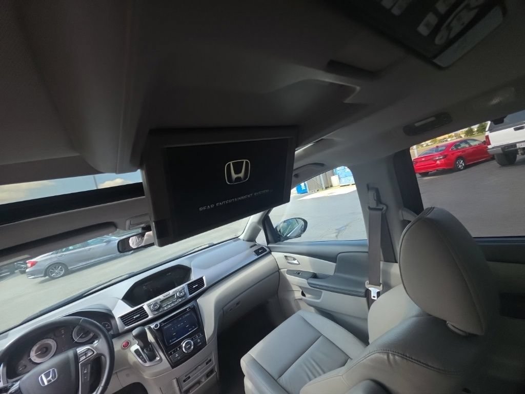 Used 2016 Honda Odyssey Touring image 27
