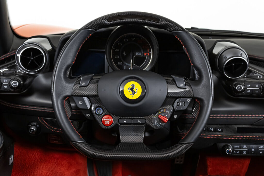 Certified 2021 Ferrari F8 Tributo RWD image 5