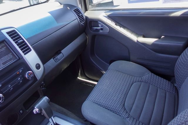 Used 2018 Nissan Frontier SV RWD image 21
