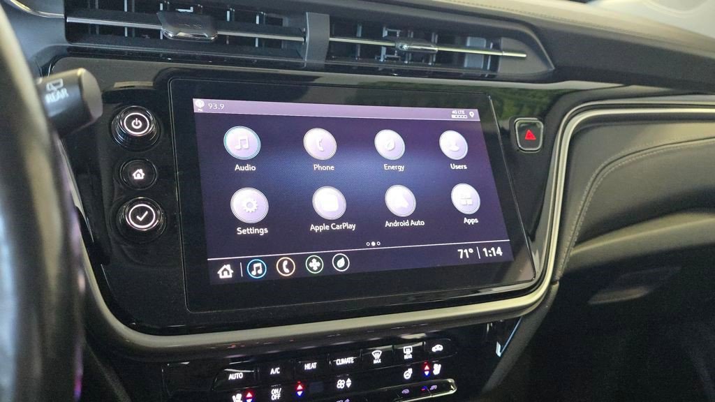 Certified 2022 Chevrolet Bolt EUV LT w/ Convenience Package image 5