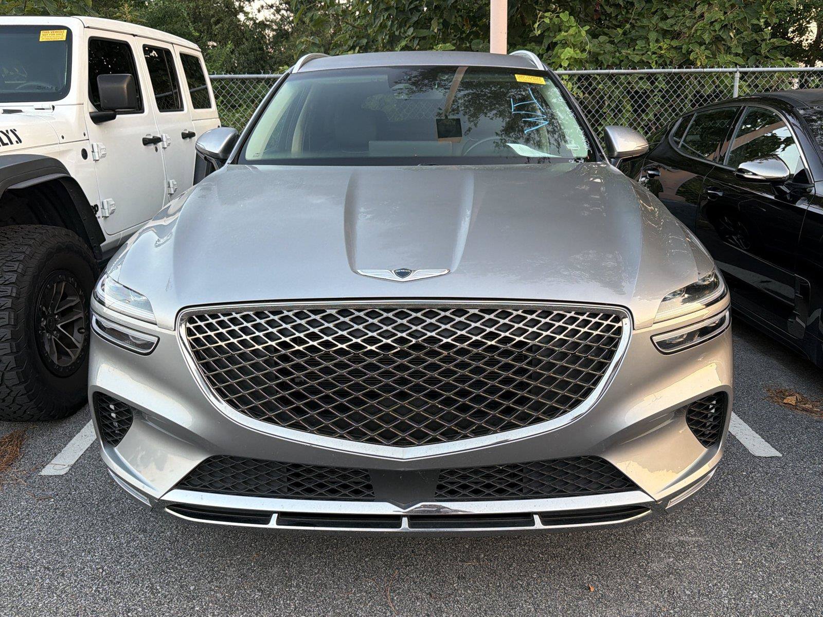 Used 2025 Genesis GV70 2.5T AWD/4WD image 2
