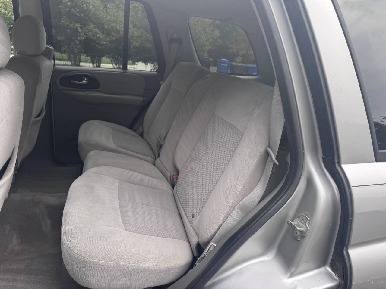 Used 2007 Chevrolet TrailBlazer LS w/ LS Preferred Equipment Group AWD/4WD image 9