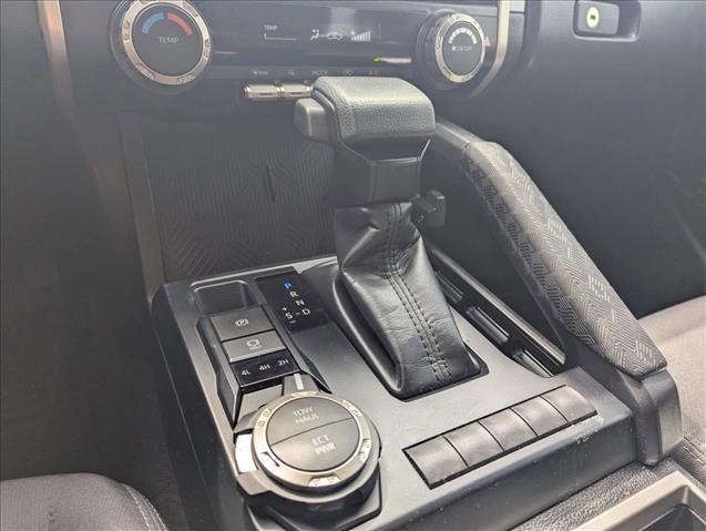 Used 2025 Toyota Tacoma SR5 image 10