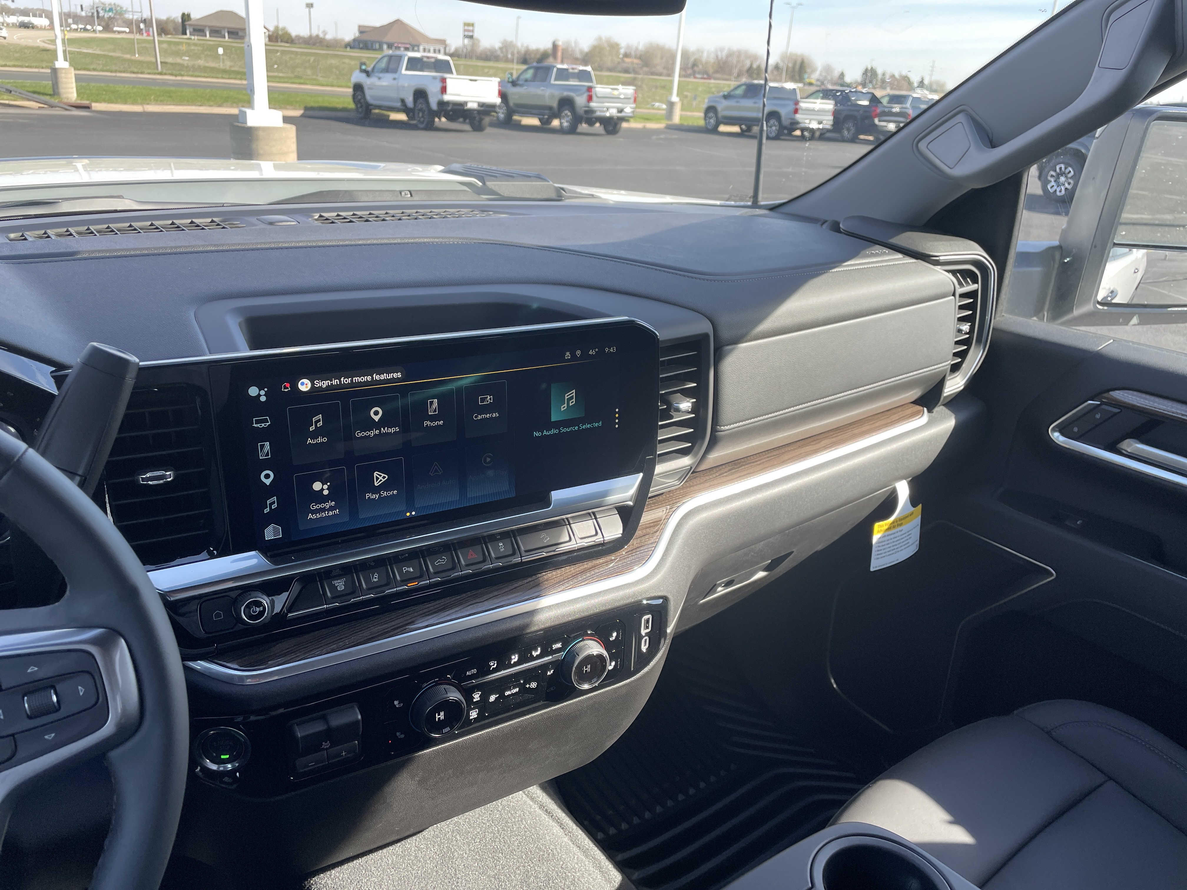 Used 2026 Chevrolet Silverado 2500 LT w/ Trail Boss Package AWD/4WD image 16