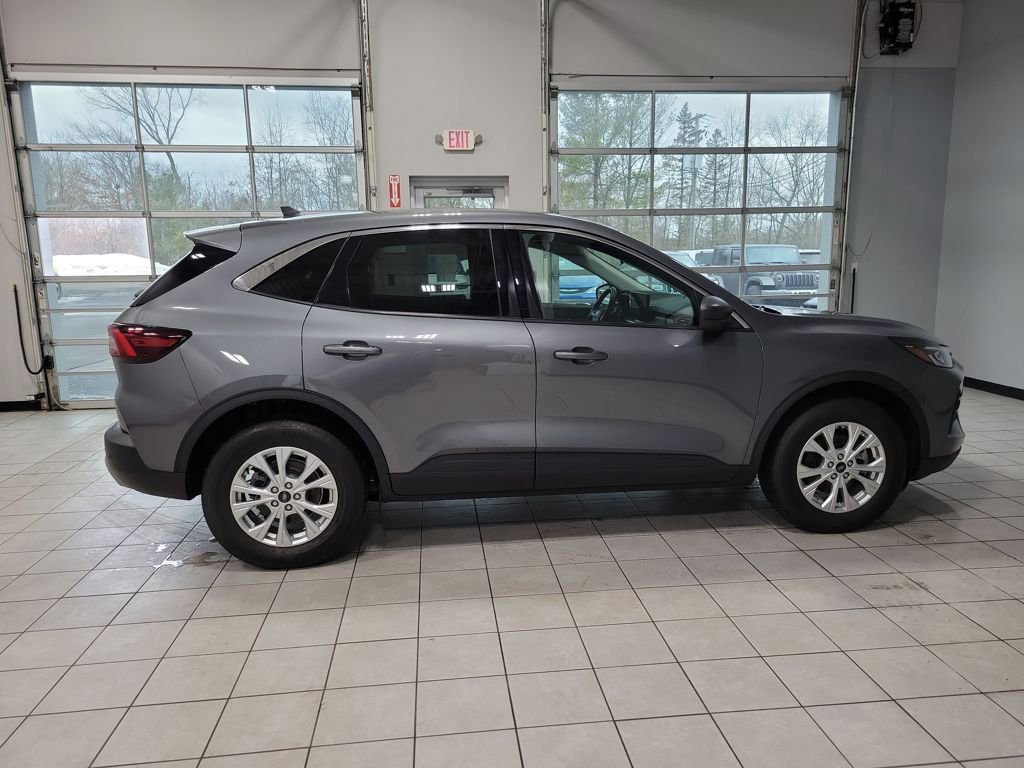 Used 2023 Ford Escape Active w/ Tech Pack #1 image 12