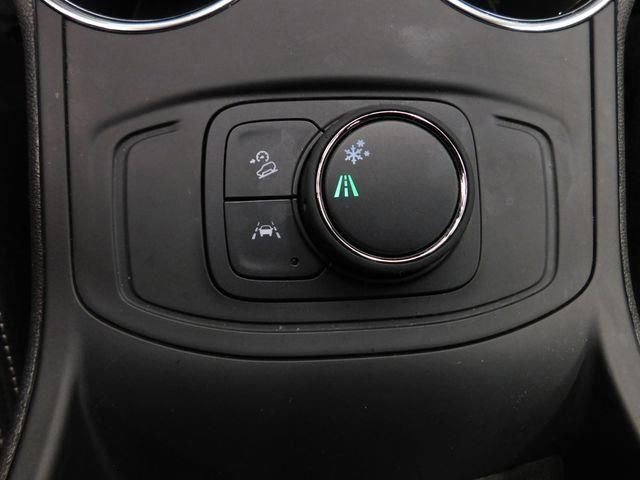 Used 2024 GMC Terrain SLE image 32