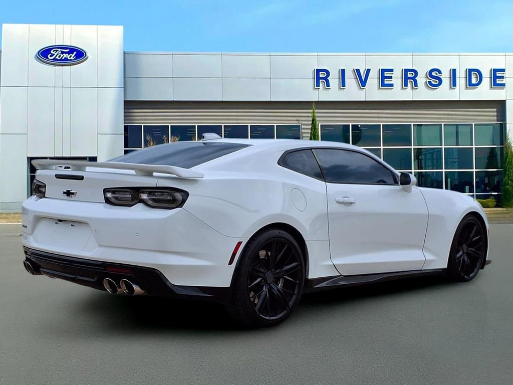 Used 2021 Chevrolet Camaro ZL1 image 7