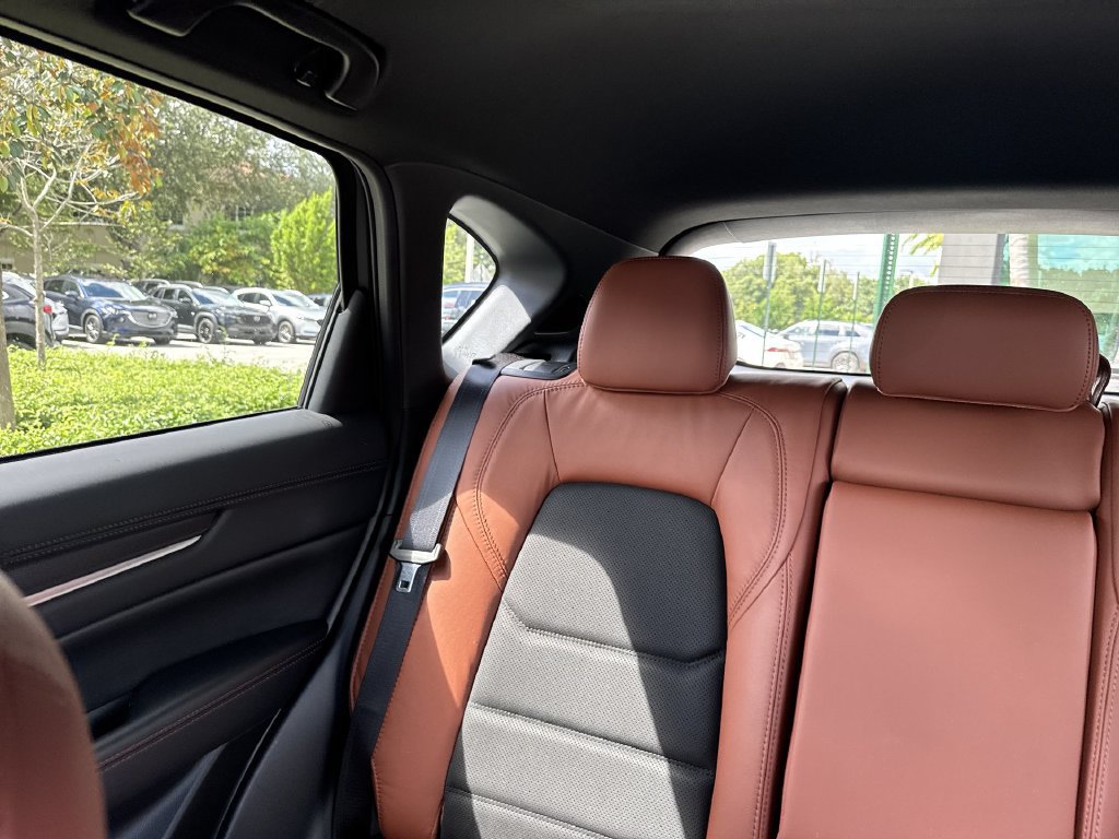 Certified 2025 MAZDA CX-5 Carbon Edition AWD/4WD image 17