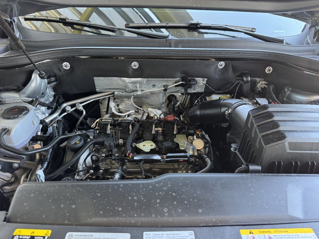 Used 2024 Volkswagen Atlas SE w/ Panoramic Sunroof Package image 45