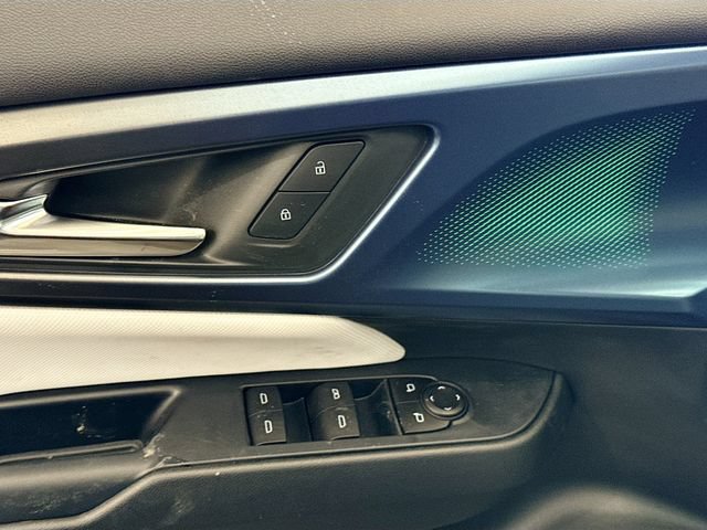 New 2026 Chevrolet Equinox EV LT AWD/4WD image 19