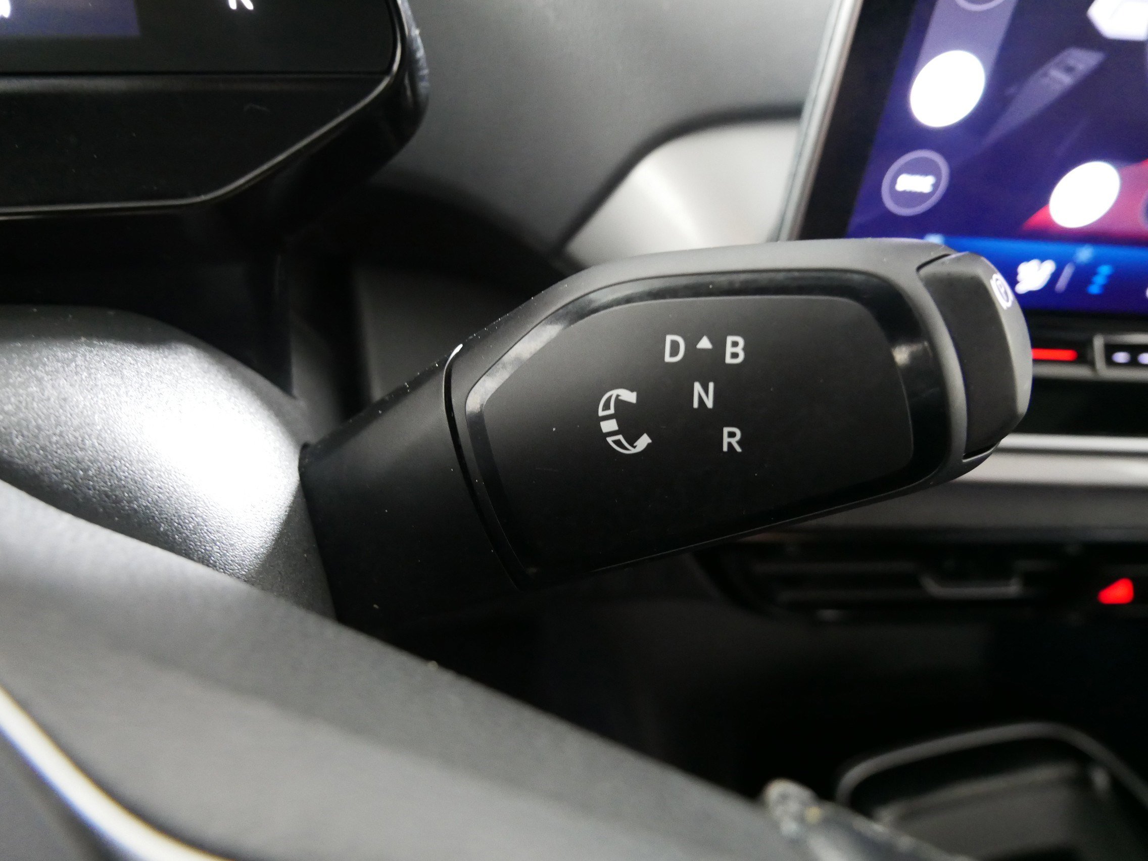 Used 2024 Volkswagen ID.4 Pro S image 24