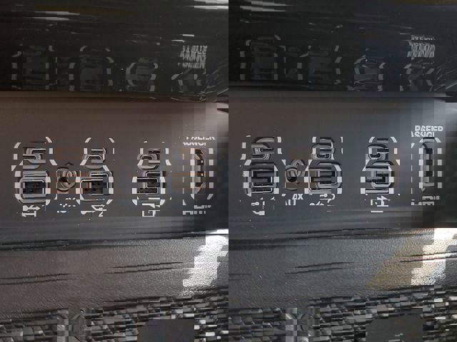 New 2026 RAM 1500 Laramie AWD/4WD image 34