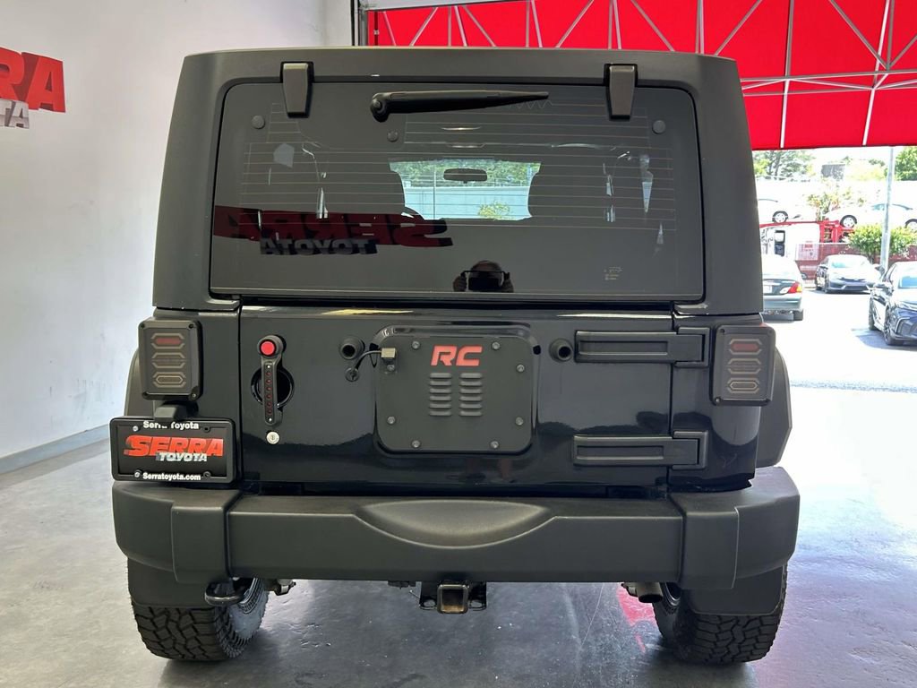 Used 2016 Jeep Wrangler Unlimited Sport AWD/4WD image 4
