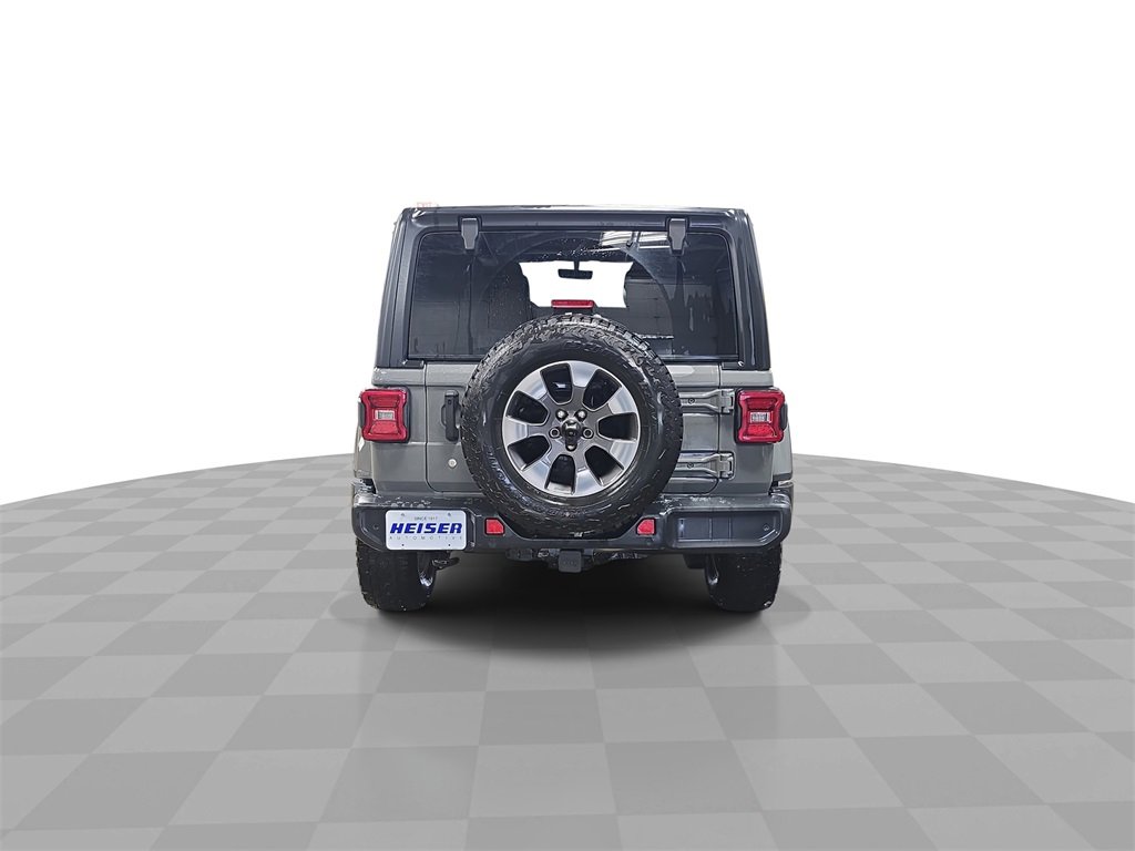 Used 2018 Jeep Wrangler Unlimited Sahara image 7