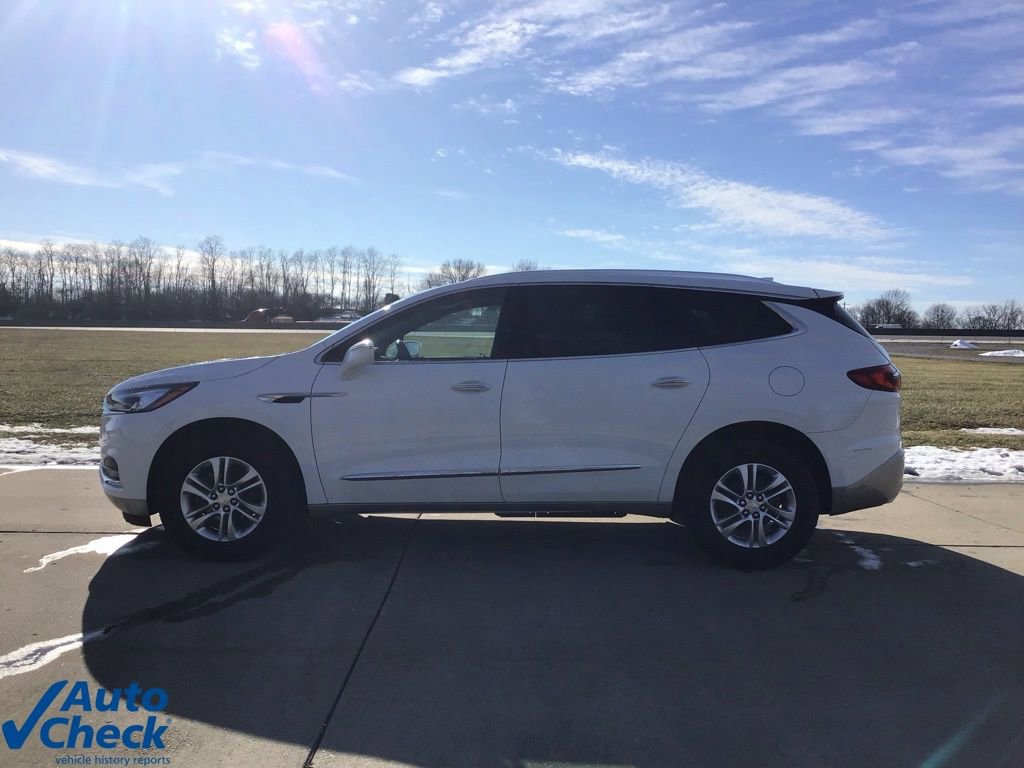 Used 2020 Buick Enclave Essence w/ Sound and Sites Package image 9