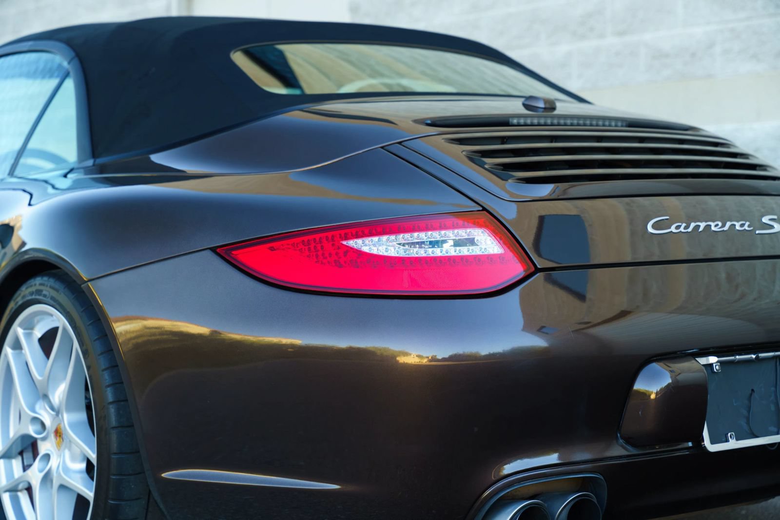 Used 2010 Porsche 911 Carrera S RWD image 41