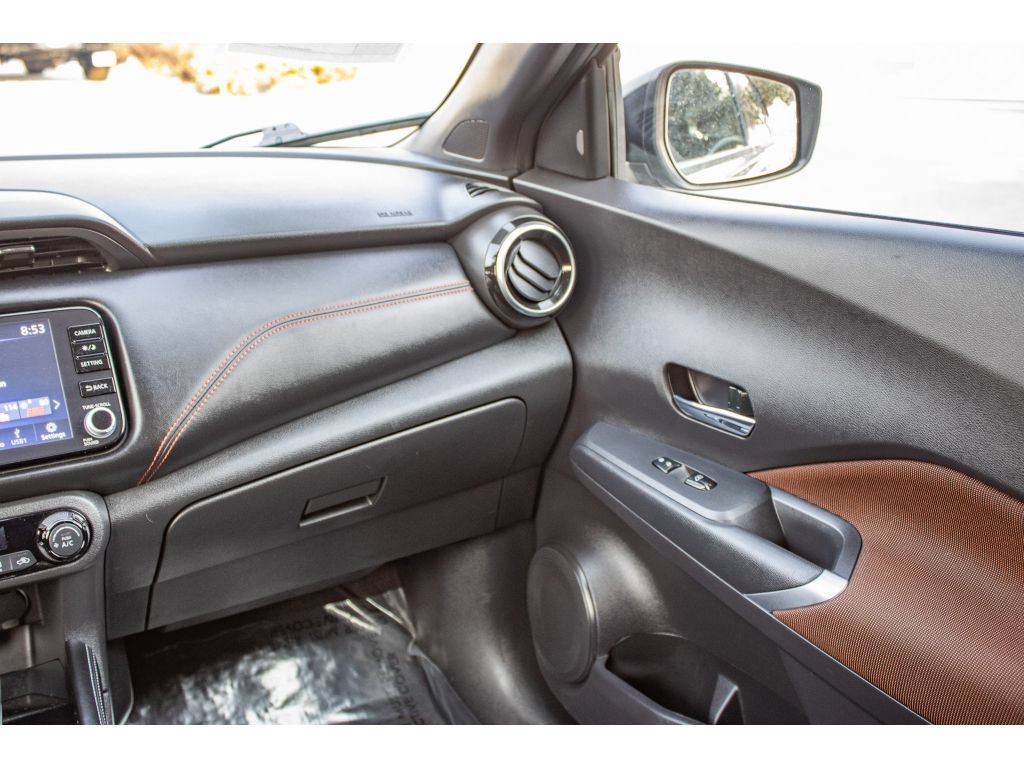 Used 2024 Nissan Kicks SR FWD image 48