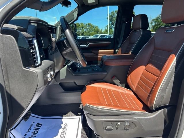 Certified 2024 GMC Sierra 3500 Denali Ultimate AWD/4WD image 18