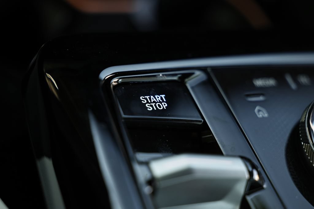 New 2027 BMW i5 eDrive40 RWD image 40