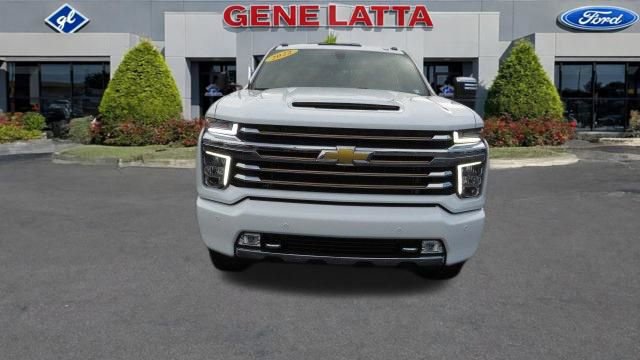 Used 2022 Chevrolet Silverado 3500 High Country image 11