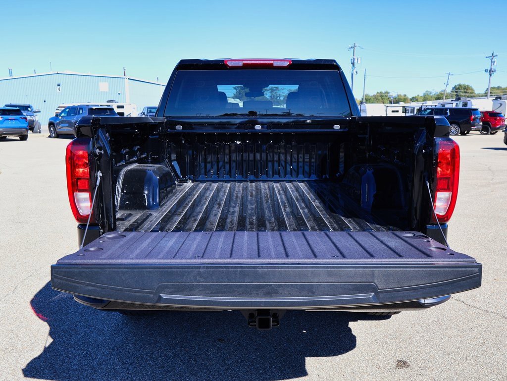 New 2026 GMC Sierra 1500 Elevation image 5