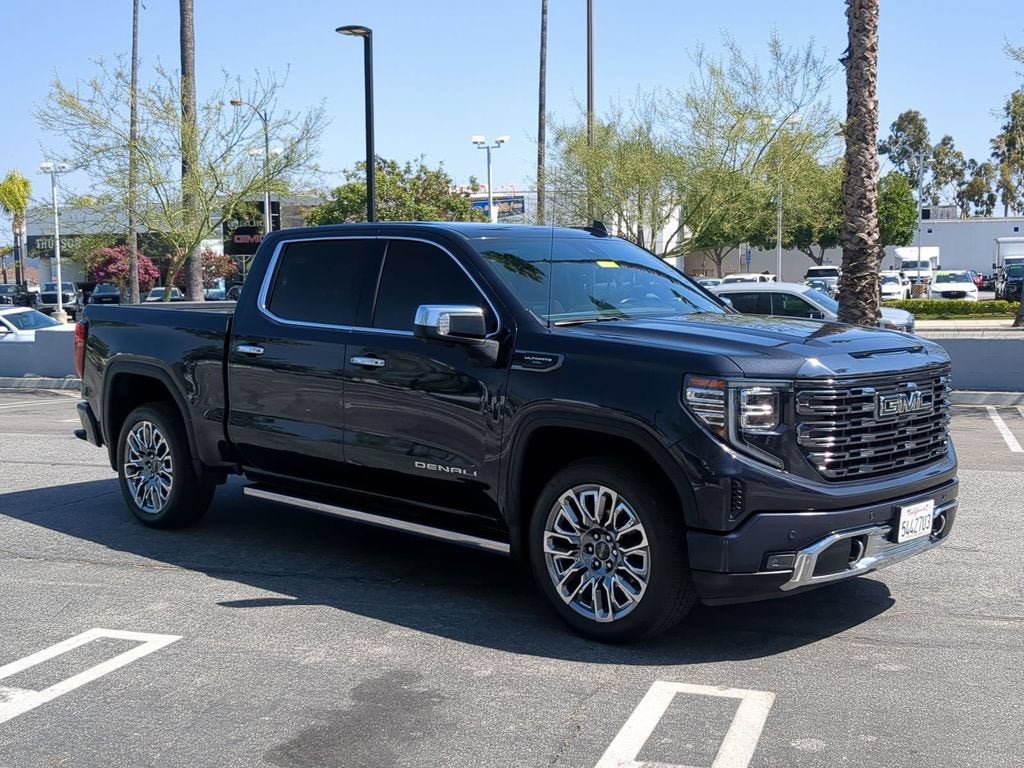 Used 2023 GMC Sierra 1500 Denali Ultimate AWD/4WD image 9
