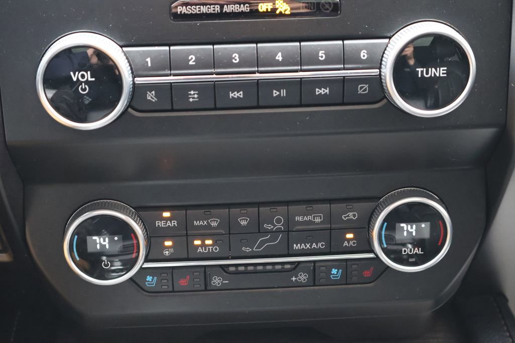 Used 2021 Ford Expedition Limited AWD/4WD image 21