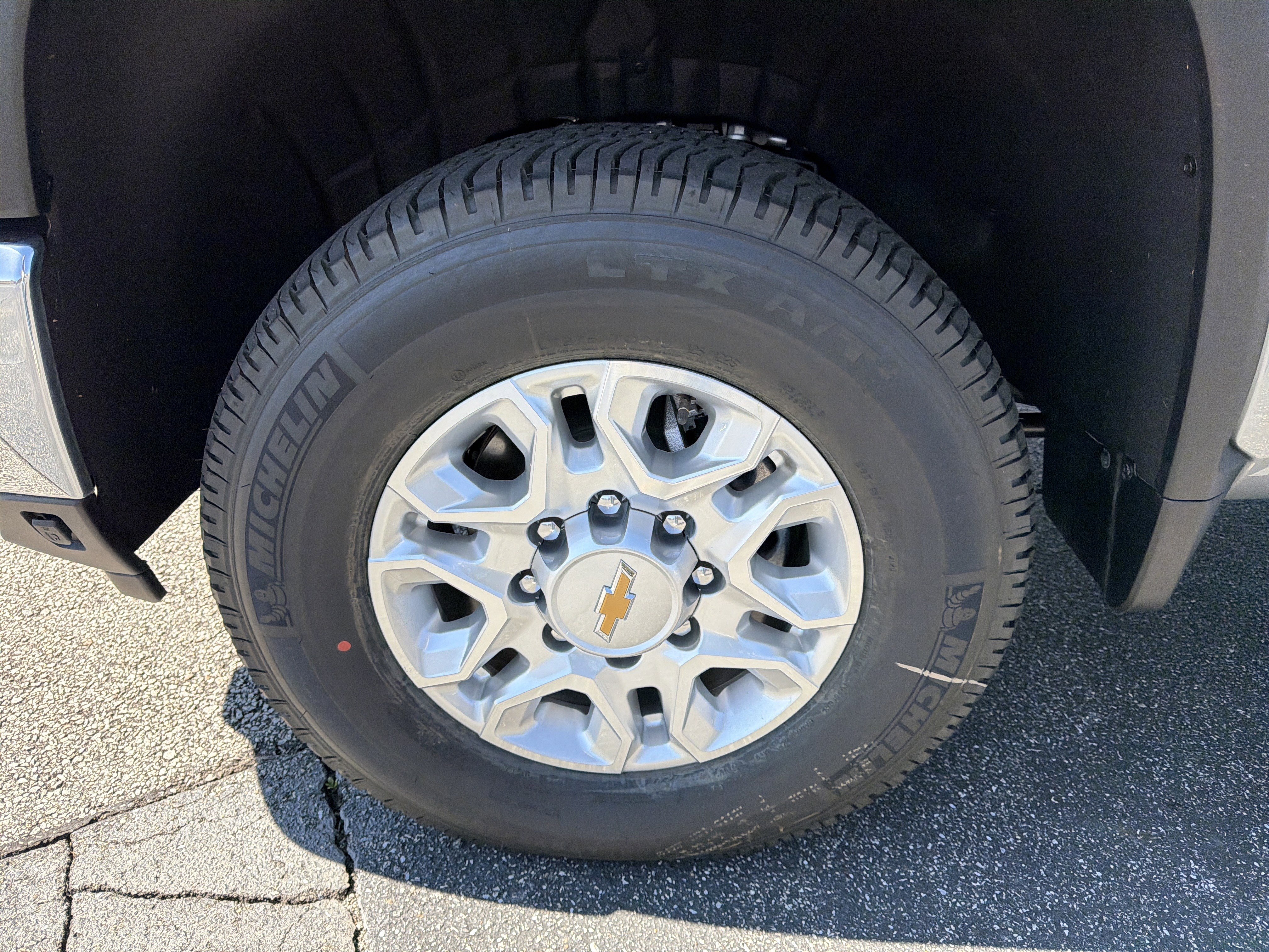 New 2026 Chevrolet Silverado 2500 LT image 11