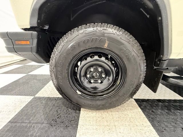 Used 2024 INEOS Grenadier image 11