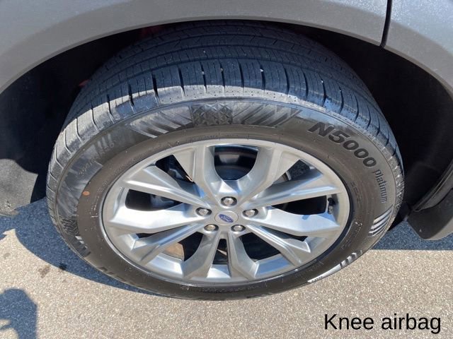 Used 2021 Ford Explorer Limited image 39