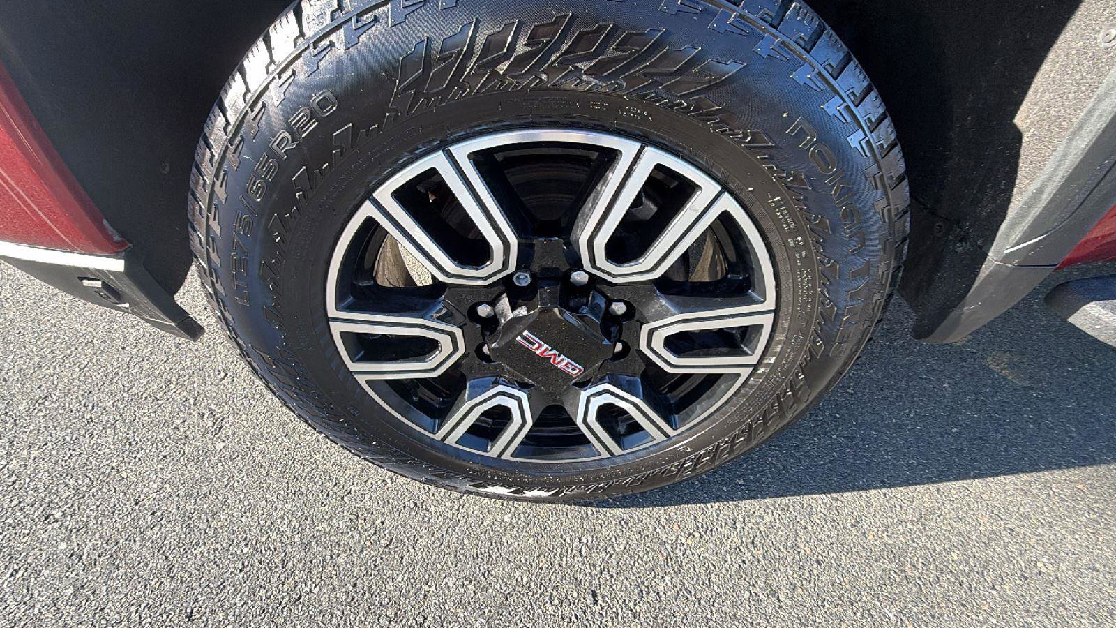 Certified 2021 GMC Sierra 2500 AT4 w/ AT4 Premium Plus Package image 9