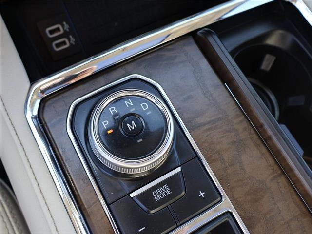 Used 2019 Ford Expedition Platinum image 17